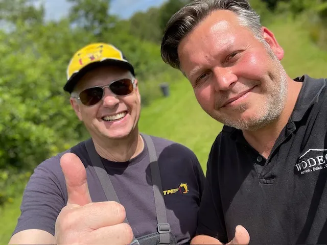 Hoher Besuch von Michael Kahlstadt bei Fischen bei Chrischen in Hoisdorf